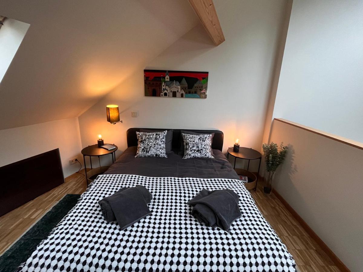Ancien Cinema Loft Apartment Vianden Exterior photo